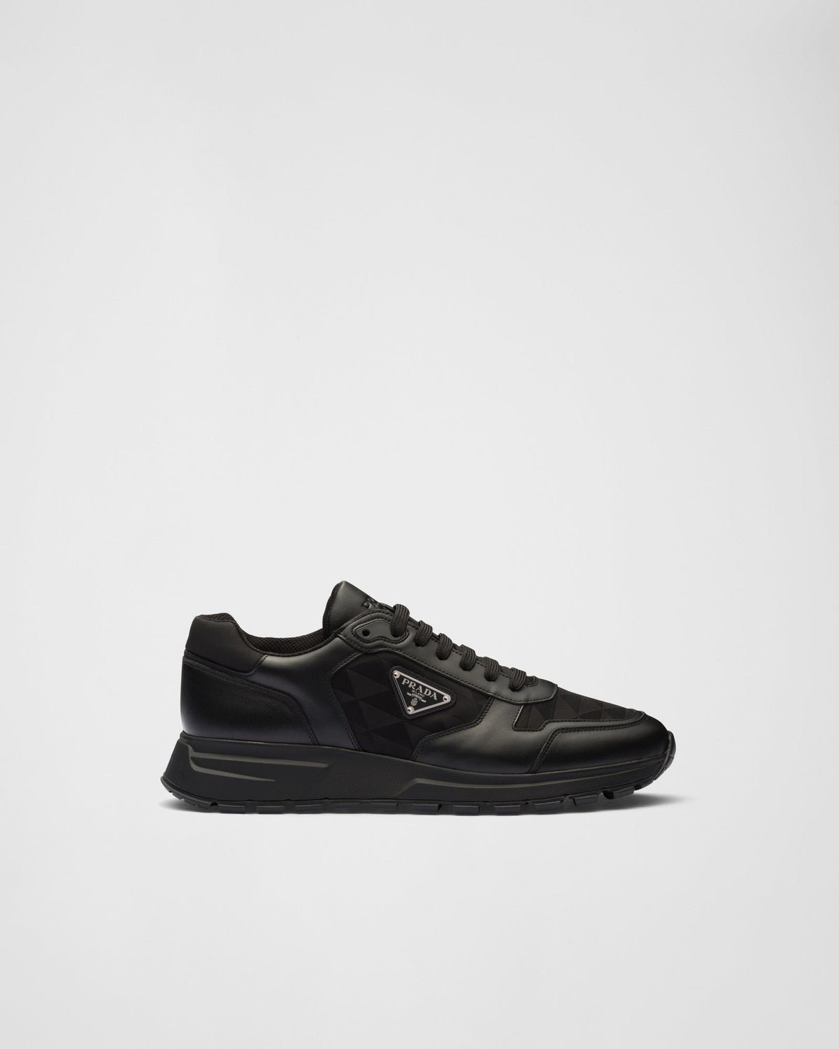 Prada Basic Noir